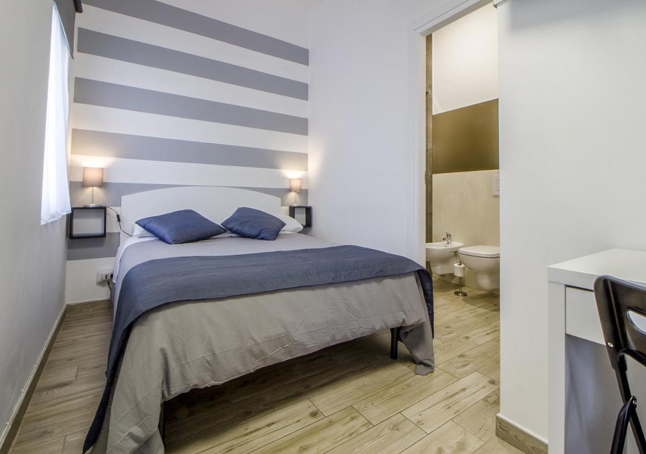 Appartamento Con 2 Camere E 2 Bagni In Centro Con Parcheggio Matera Exterior foto